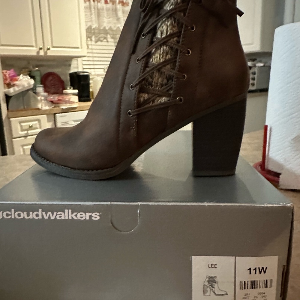Cloudwalkers Dark Brown Lace Up Boots